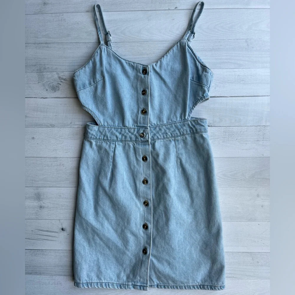 Forever 21 Light Denim Cut Out Mini Dress XS